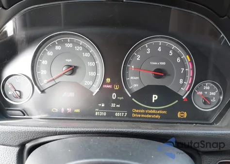 2015 BMW M4 z USA, uszkodzony, nr VIN WBS3R9C57FK330156